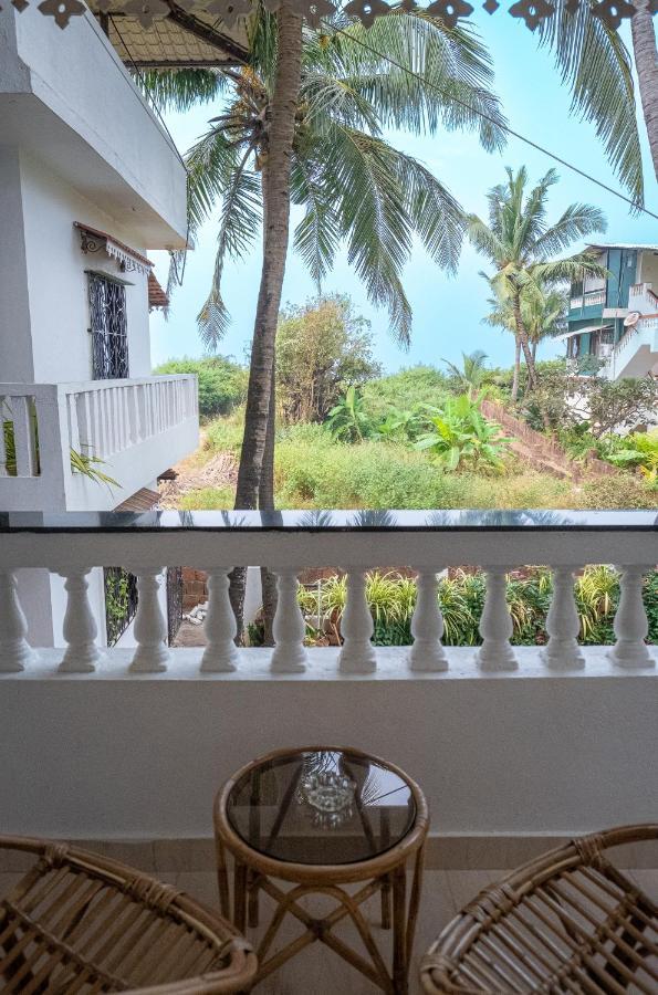 Shanu'S Seaside Inn - A Guesthouse, 100 Metres To Candolim Beach Extérieur photo