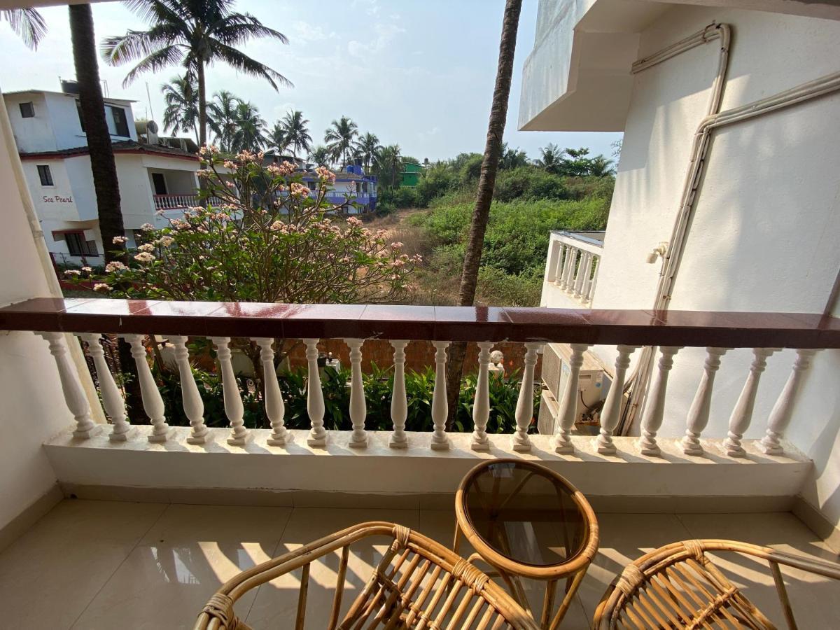 Shanu'S Seaside Inn - A Guesthouse, 100 Metres To Candolim Beach Extérieur photo